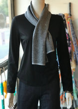 Load image into Gallery viewer, Cashmere/Merino Keyhole scarf - Charcoal