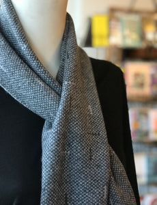 Cashmere/Merino Keyhole scarf - Charcoal