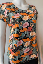 Load image into Gallery viewer, Boxy tee -Orange Blooms