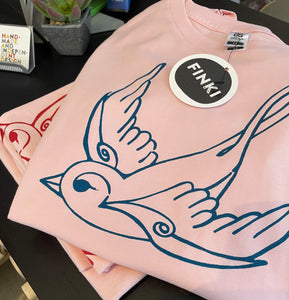 Kids tee - Swooping Swallow