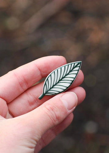 Green Leaf Brooch