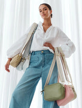 Load image into Gallery viewer, Ruby sports cross body bag - Silver