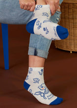 Load image into Gallery viewer, Ladies Ankle Sock - Pretty Anxious