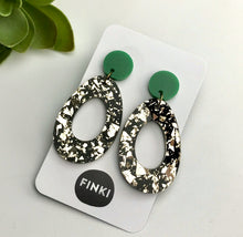 Load image into Gallery viewer, Glitz Earrings