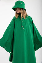 Load image into Gallery viewer, Danerain Poncho - Green