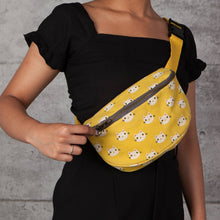 Load image into Gallery viewer, Meow Meow, Cats Hip Bag