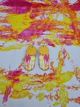 Load image into Gallery viewer, ART ATTACK – Orange Dotty Drop