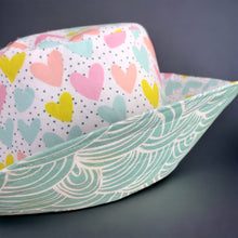Load image into Gallery viewer, Summer Hat - Hearts