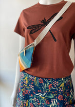 Load image into Gallery viewer, Ladies Tee - Dragonfly/Clay