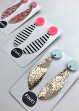 Load image into Gallery viewer, Petal Drop Earrings