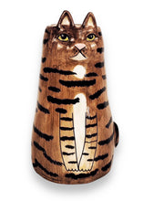 Load image into Gallery viewer, Vase - Tabby Cat