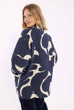 Load image into Gallery viewer, Danekatrin Quilt Jacket - Navy/Chalk