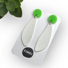 Load image into Gallery viewer, Petal Drop Earrings