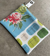Load image into Gallery viewer, Big Zippy Purse