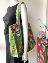 Load image into Gallery viewer, Quilted Tote Bag - Green Flowers