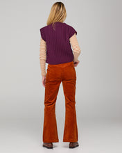 Load image into Gallery viewer, Choko Vest