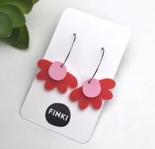 Load image into Gallery viewer, Red Flower Hoops