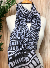 Load image into Gallery viewer, Summer Scarf - Dash/Black