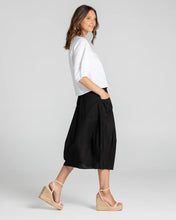 Load image into Gallery viewer, Guru skirt - Black