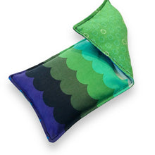 Load image into Gallery viewer, Soothing lavender eye pillow