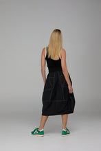 Load image into Gallery viewer, Hatsu Guru Skirt - Blk/Wh