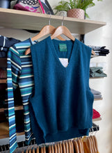 Load image into Gallery viewer, Ride Merino Knit Vest - Deep Cyan