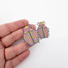 Load image into Gallery viewer, Beetle Earrings