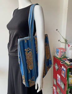 Quilted Tote Bag - Blue Tiger
