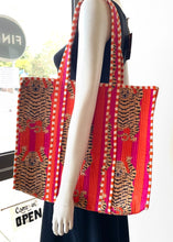 Load image into Gallery viewer, Quilted Tote Bag - Pink Tiger