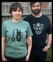 Load image into Gallery viewer, Walkman Mens tee - Green stripe