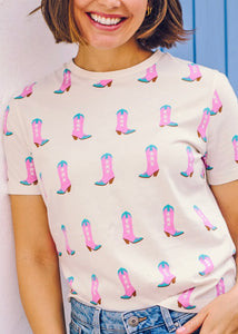 Maggie T-shirt - Cowgirl Boots