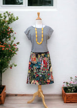 Load image into Gallery viewer, Flare Skirt - Frida Black