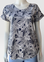 Load image into Gallery viewer, Boxy Tee - Leaves, Navy