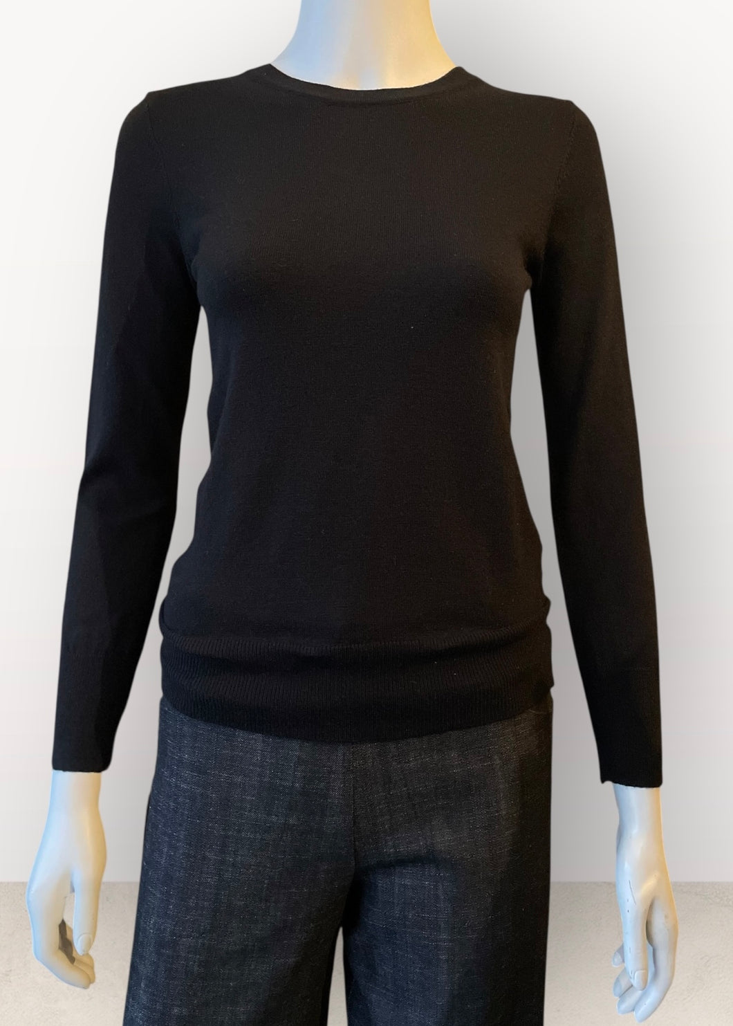 Crew Neck Jumper - Black
