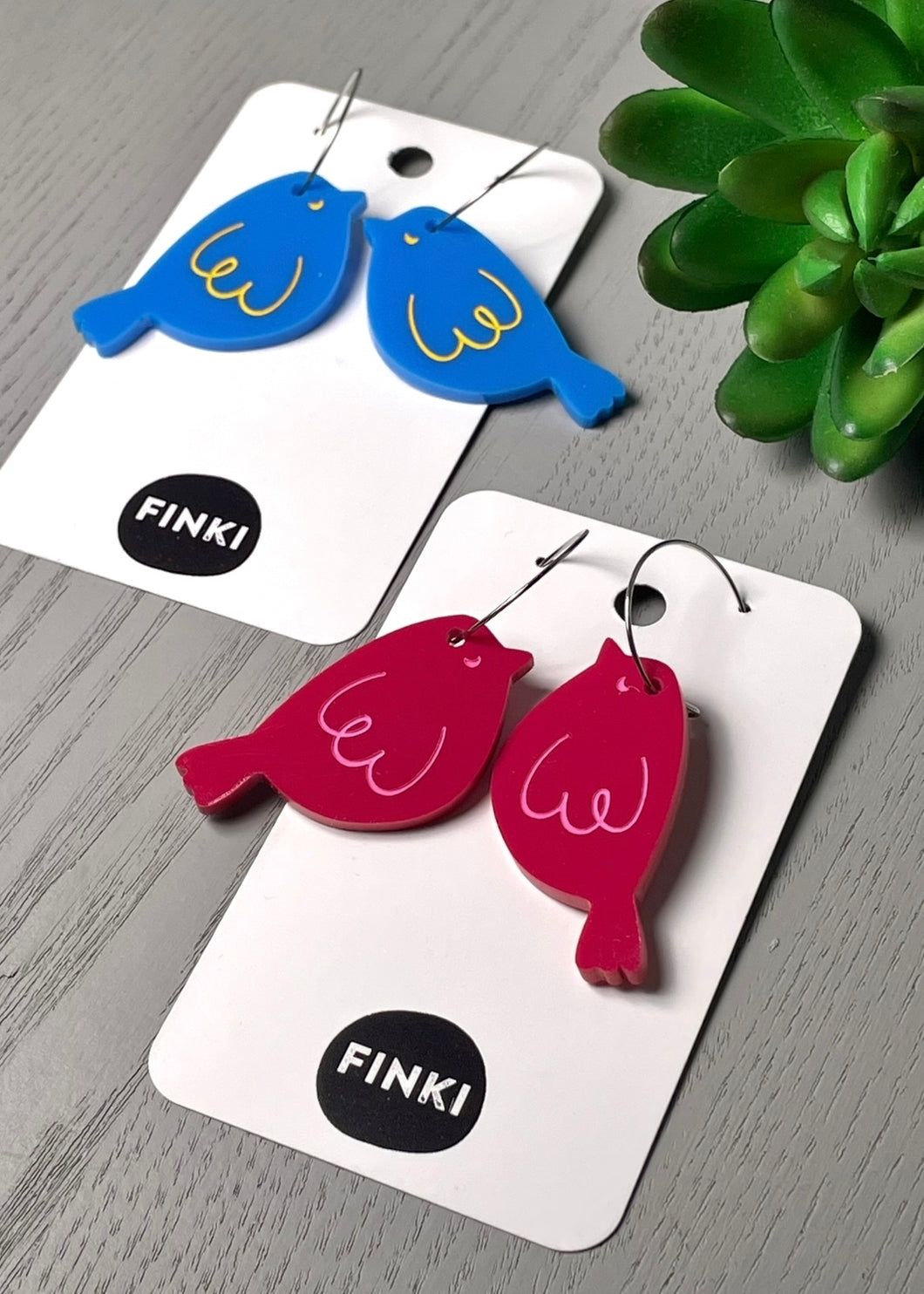 Tweet Dangles