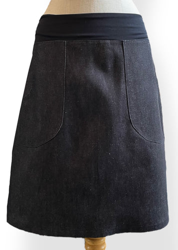 Stretch waist, A-line skirt - Black Denim