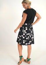 Load image into Gallery viewer, Amy Skirt - Jotto/Black