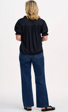 Load image into Gallery viewer, Angelique Shirred Top - Blk