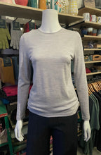 Load image into Gallery viewer, Merino L/S Top - Crew Neck/Silver