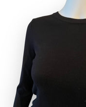 Load image into Gallery viewer, Crew Neck Jumper - Black