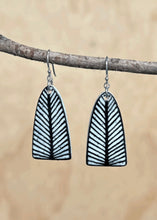 Load image into Gallery viewer, Feathered Arch Earrings - Blk