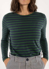 Load image into Gallery viewer, Danejubii Tee - Dk Navy/Pine Green