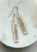 Load image into Gallery viewer, Roseburg Earrings, Rose Quartz