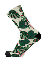 Load image into Gallery viewer, Red Fox Sox - size M - Leaf