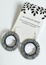 Load image into Gallery viewer, Circle stripe Earrings - Indigo