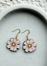 Load image into Gallery viewer, Prairie Blooms: Rose Quartz