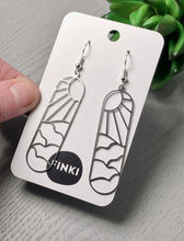 Load image into Gallery viewer, Sun Rays Earrings
