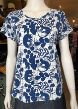 Load image into Gallery viewer, Boxy tee - Cat Nap