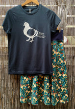 Load image into Gallery viewer, Ladies Tee - Pigeon/ Navy