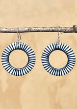 Load image into Gallery viewer, Circle stripe Earrings - Indigo